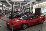 Výstava luxusních sportovních automobilů historie i současnosti