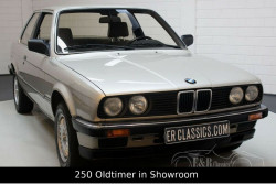 BMW 320i E30 Coupe 1983