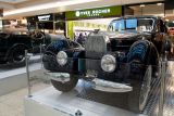 Značka Bugatti slaví 110 let od svého založení výstavou historických vozů v Galerii Vaňkovka