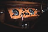Na míru šitý Jaguar XK120 pro Davida Gandyho
