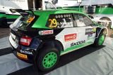 Švédská rallye: Emil Lindholm s privátním vozem ŠKODA vede v kategorii WRC3 – dobrý začátek pro Olivera Solberga