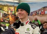 Švédská rallye: Emil Lindholm s privátním vozem ŠKODA vede v kategorii WRC3 – dobrý začátek pro Olivera Solberga