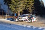 Švédská rallye: Emil Lindholm s privátním vozem ŠKODA vede v kategorii WRC3 – dobrý začátek pro Olivera Solberga