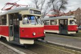 DPP dnes pokřtil dvě tramvaje T2, po necelých 56 letech se vrací do provozu v Praze na nostalgické lince č. 23