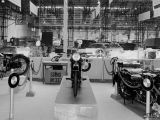 Před tři čtvrtě stoletím: hrnce BMW a Notproduktion – kultura transformace