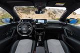 Peugeot 106 Premium a nový Peugeot e-208 GT: luxus malých vozů