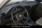 BMW 320i E30 Coupe 1983