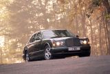 Bentley slaví 75 let výroby automobilů v Crewe