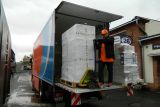 Gebrueder Weiss H2 truck Praha 04