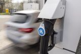 Bosch plnici stanice na vodik
