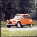 Historický, ikonický a lidový: Citroën 2 CV slaví 75. narozeniny