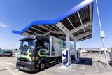 eActros 600 Testing Tour solar charge