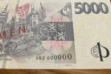 Na Aukru se v červnu prodala stará pivní lahev za 71,5 tisíce korun