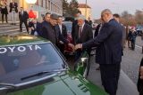 Expediční vozy mířící na EXPO 2025 v Ósace poprvé na veřejnosti. Prohlédl si je i prezident Pavel