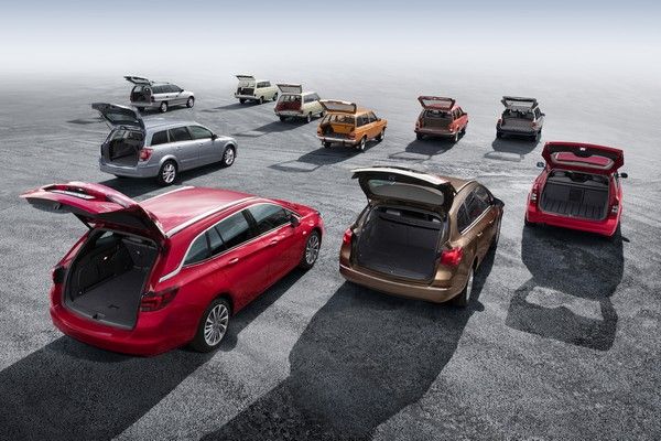 Deset generací kompaktních kombi Opel