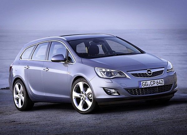 Opel Astra J Sports Tourer